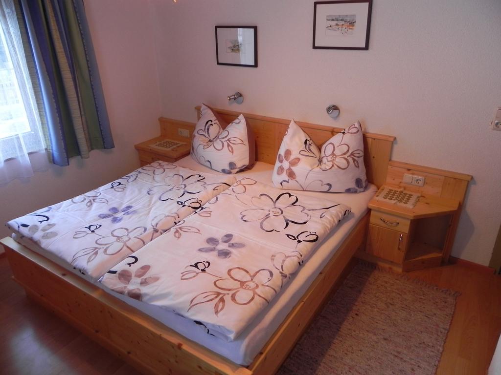 Matzenhof Villa Matrei in Osttirol Room photo